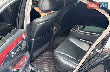 Седан Lexus LS 2007 в Бродах