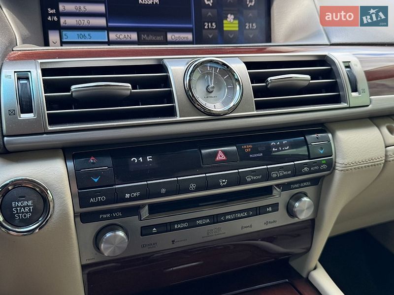 Седан Lexus LS 2014 в Києві