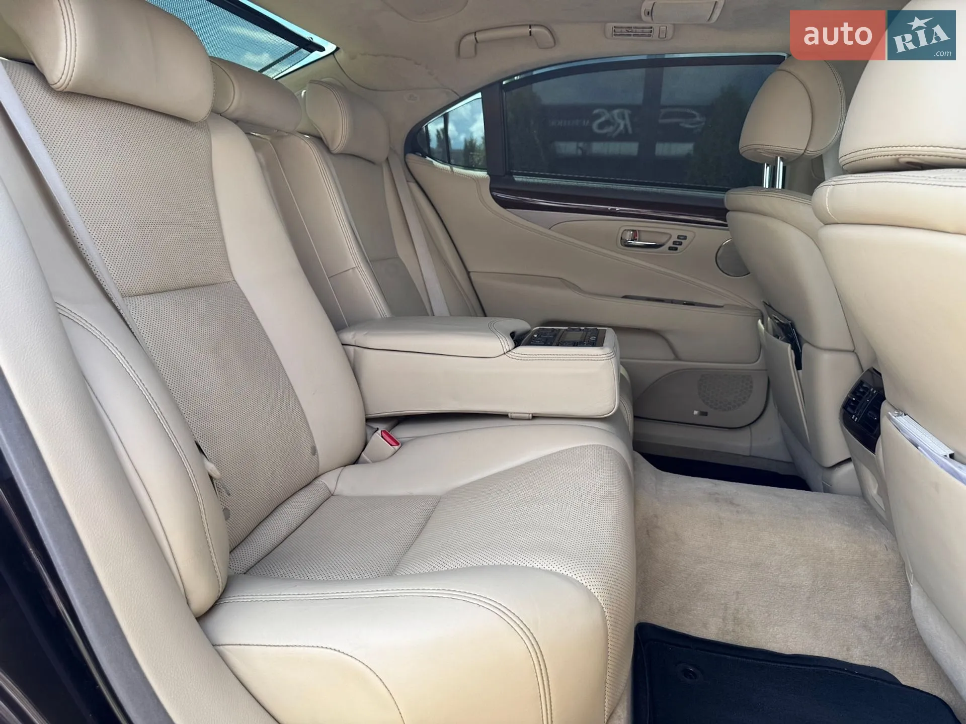 2014 Lexus LS - мініатюра 34