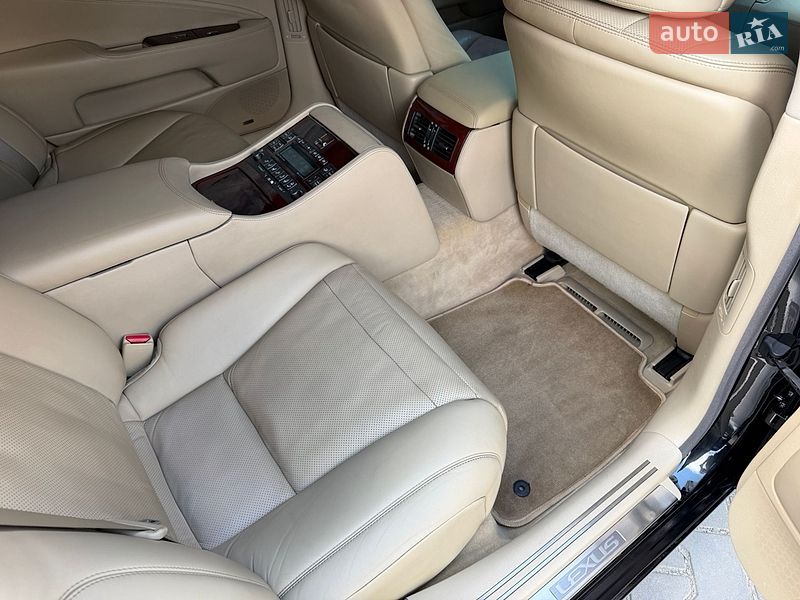 Седан Lexus LS 2007 в Одессе