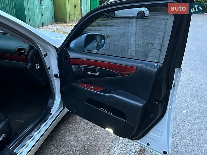 Седан Lexus LS 2007 в Одессе