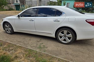 Седан Lexus LS 2008 в Вознесенске