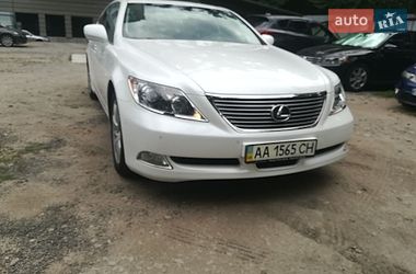 Седан Lexus LS 2008 в Києві