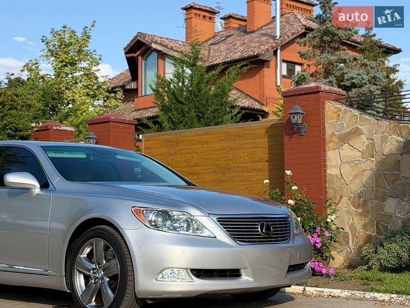 Седан Lexus LS 2007 в Миколаєві