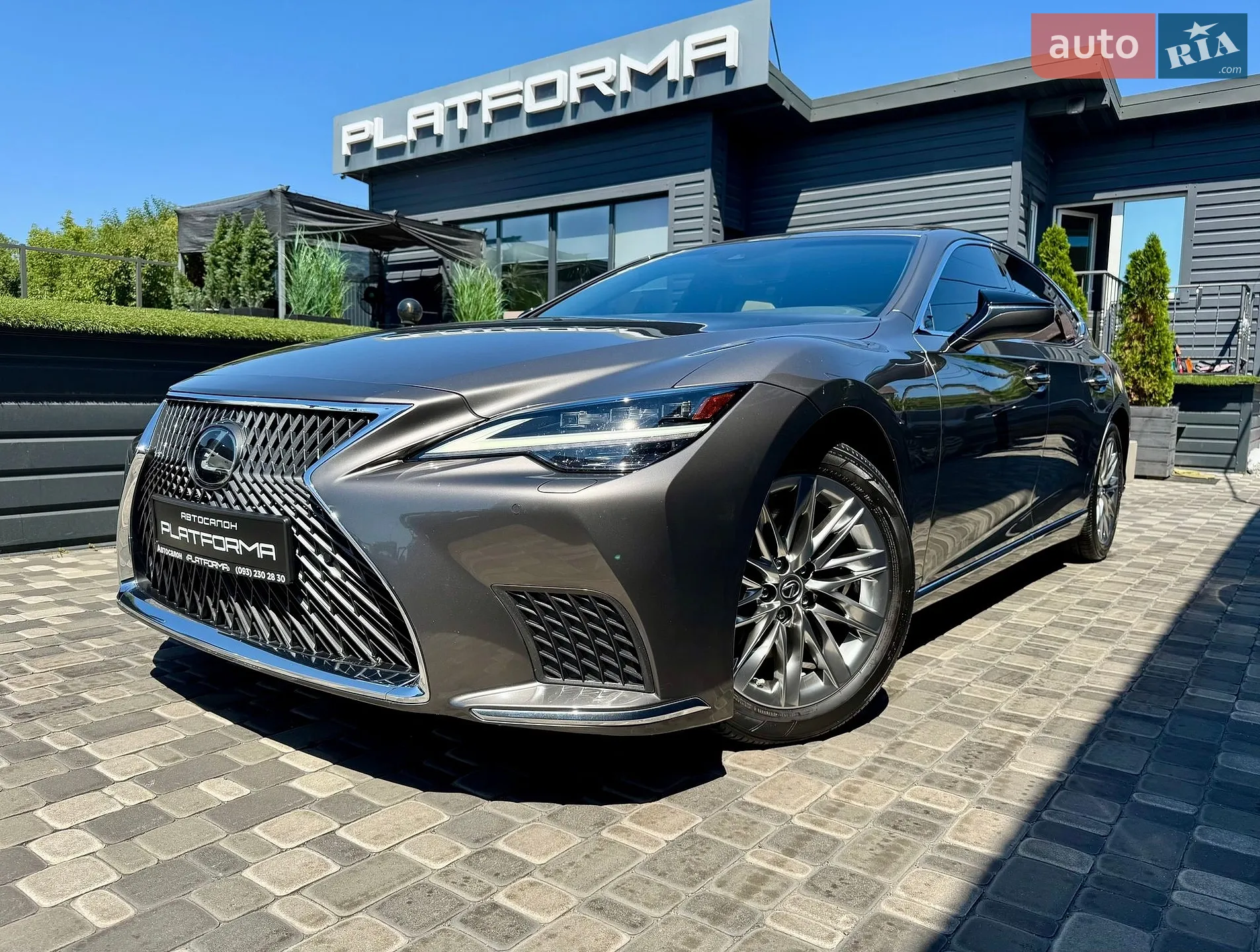 2020 Lexus LS - мініатюра 5