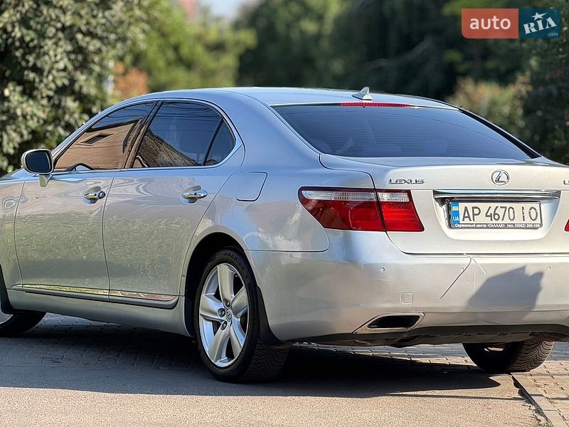 Седан Lexus LS 2007 в Одесі