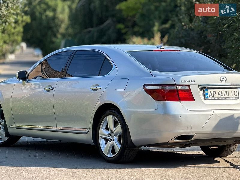 Седан Lexus LS 2007 в Одесі