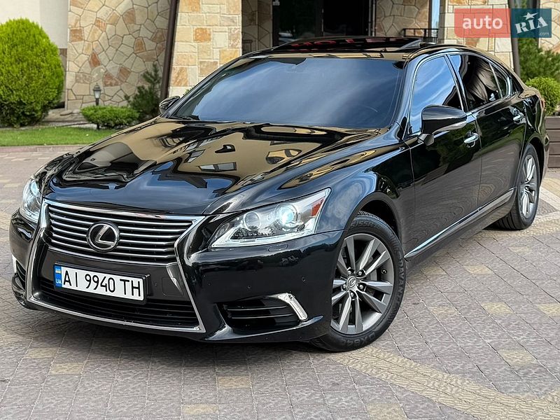 Седан Lexus LS 2012 в Тернополі