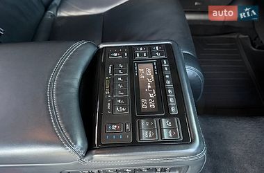 Седан Lexus LS 2012 в Тернополі