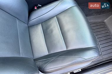 Седан Lexus LS 2012 в Тернополі