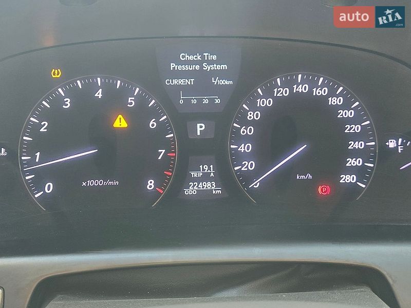 Седан Lexus LS 2007 в Самарі