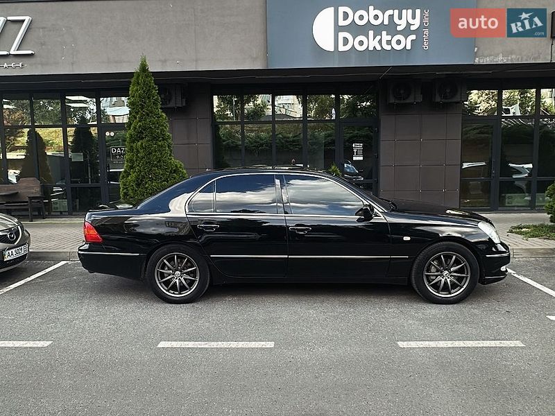 Седан Lexus LS 2002 в Києві