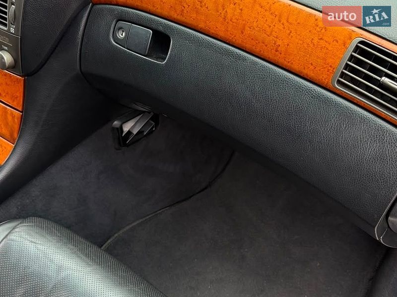 Седан Lexus LS 2002 в Києві
