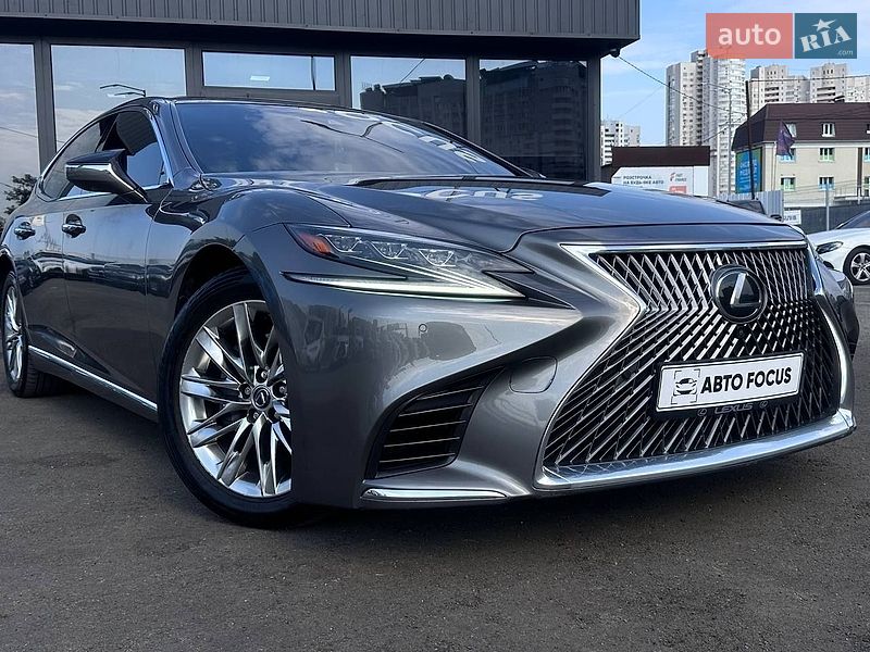 Седан Lexus LS 2018 в Киеве