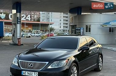 Седан Lexus LS 2007 в Днепре