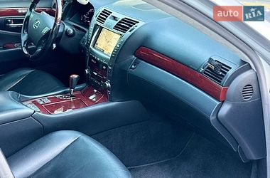 Седан Lexus LS 2008 в Дніпрі