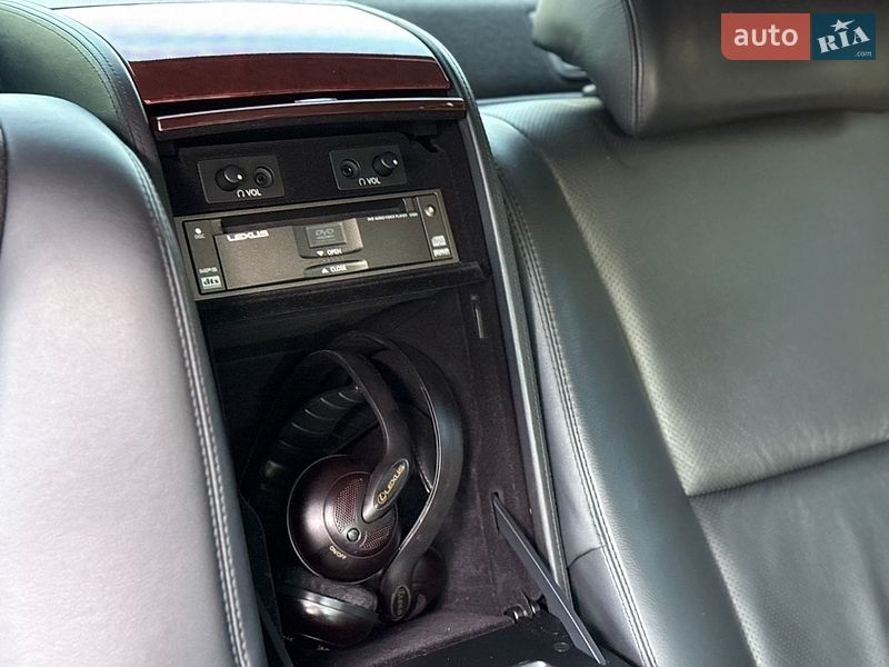 Седан Lexus LS 2008 в Дніпрі