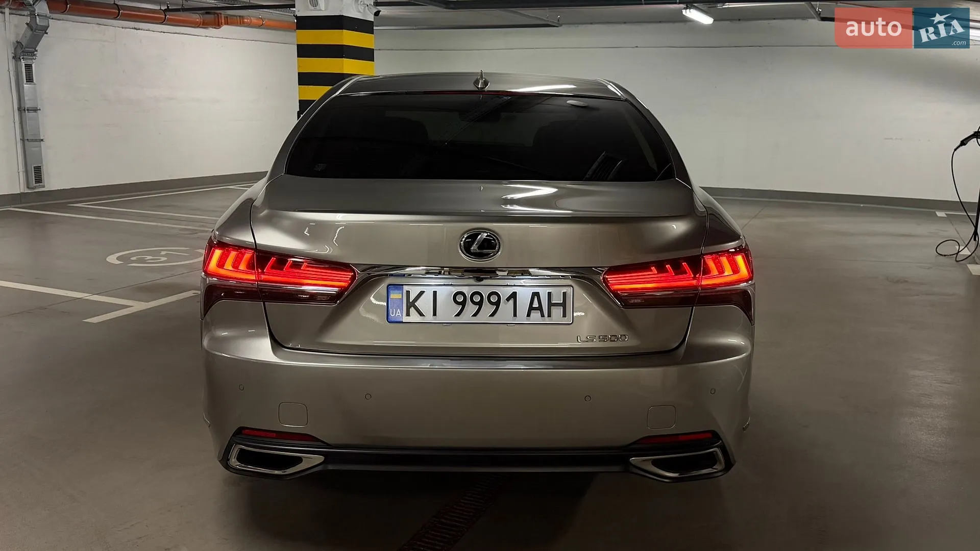 2020 Lexus LS - мініатюра 9