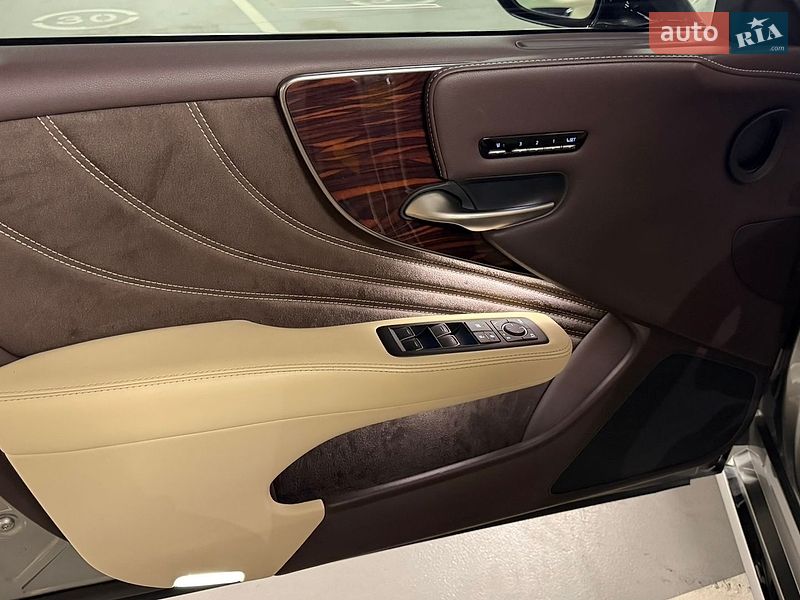 Седан Lexus LS 2020 в Києві