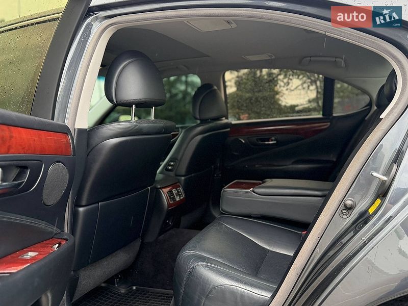 Седан Lexus LS 2011 в Одесі фото 22 Седан Lexus LS 2011 в Одесі