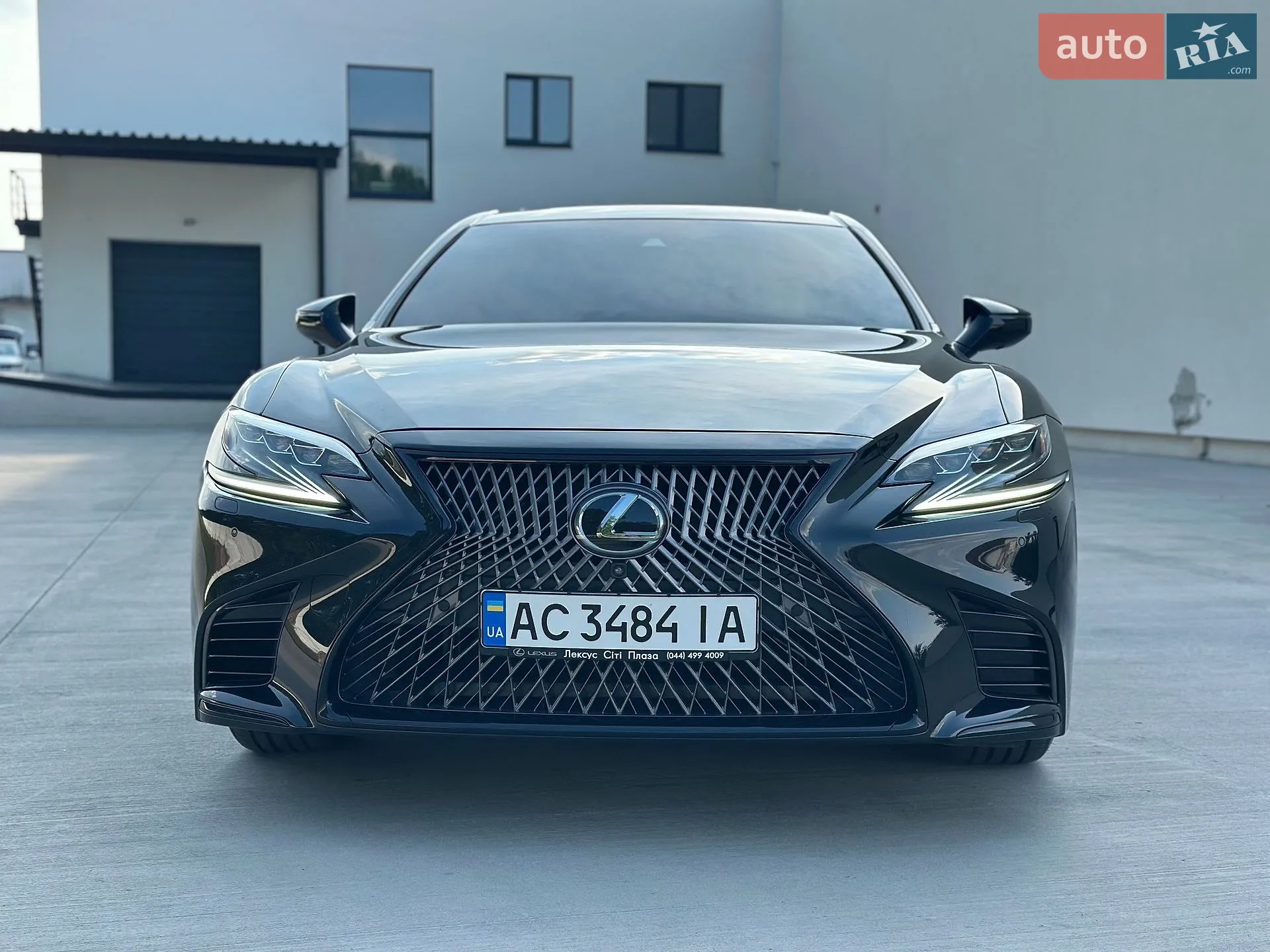 2018 Lexus LS - мініатюра 18