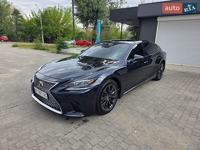 Lexus LS 2019