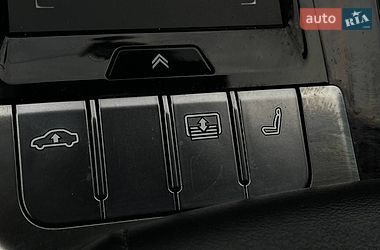 Седан Lexus LS 2018 в Києві