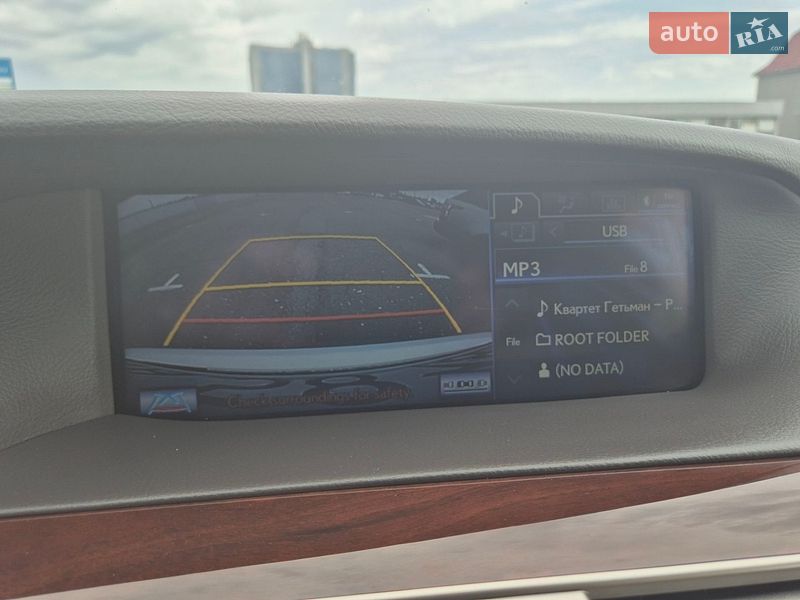 Седан Lexus LS 2013 в Киеве