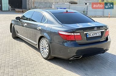 Седан Lexus LS 2007 в Львове