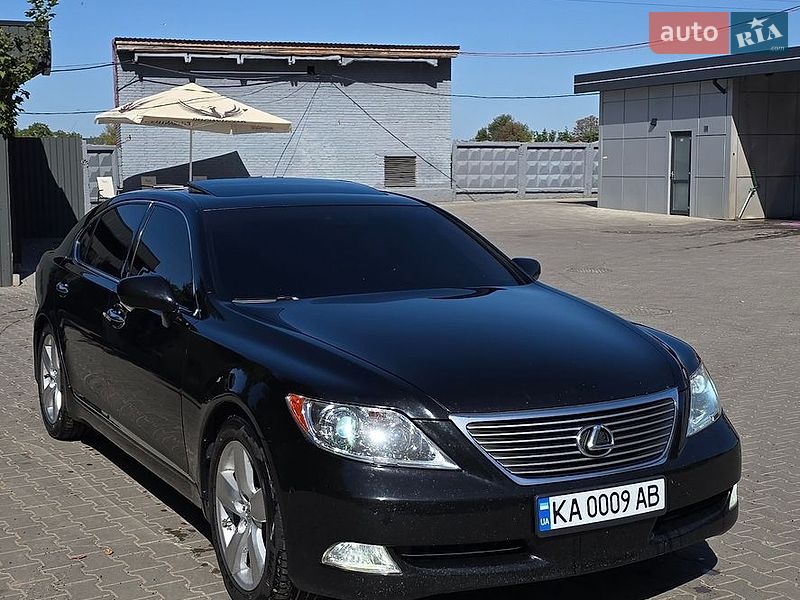 Lexus LS, фото з оголошення