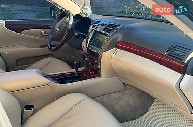 Седан Lexus LS 2007 в Полтаве