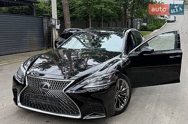 Седан Lexus LS 2018 в Киеве
