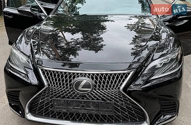 Седан Lexus LS 2018 в Киеве