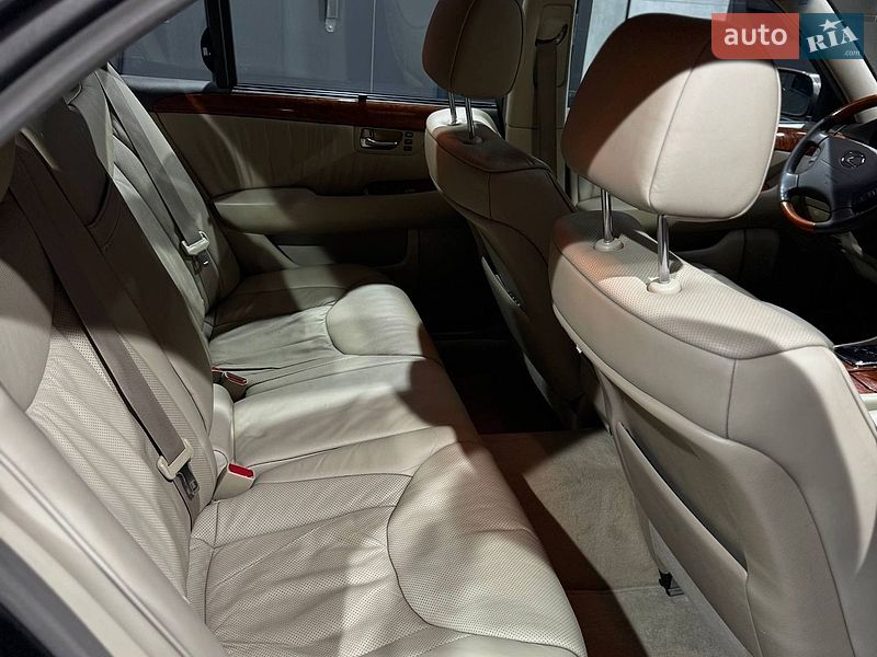 Седан Lexus LS 2005 в Одессе
