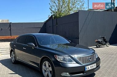 Седан Lexus LS 2007 в Врадіївці