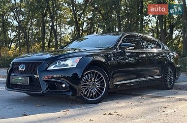 Седан Lexus LS 2017 в Киеве