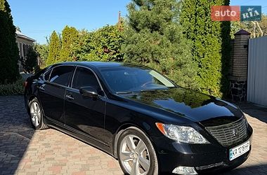 Седан Lexus LS 2007 в Черкассах Седан Lexus LS 2007 в Черкассах