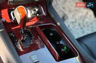 Седан Lexus LS 2008 в Кривому Розі