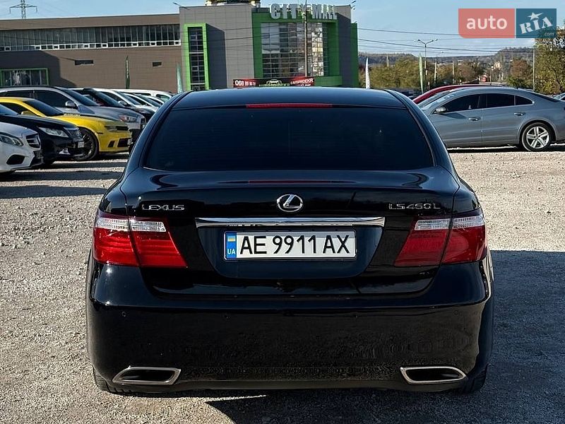 Седан Lexus LS 2008 в Кривому Розі
