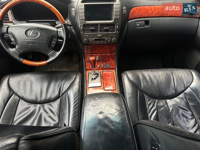 Седан Lexus LS 2003 в Харькове