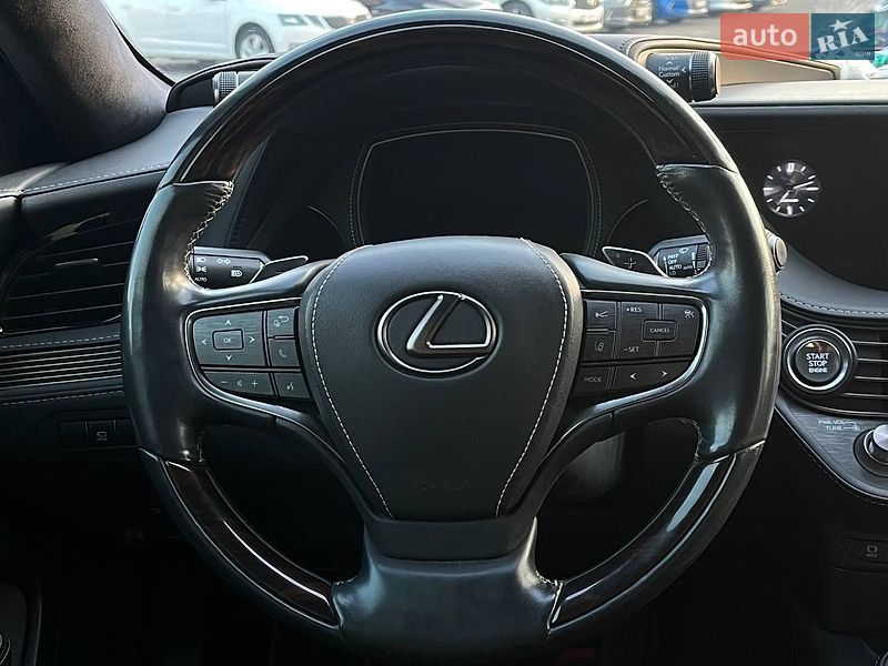 Седан Lexus LS 2018 в Києві фото 17 Седан Lexus LS 2018 в Києві