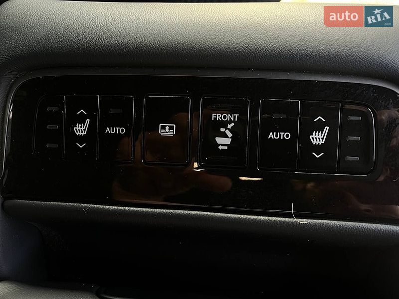 Седан Lexus LS 2018 в Києві фото 44 Седан Lexus LS 2018 в Києві