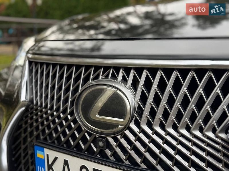 Седан Lexus LS 2018 в Києві