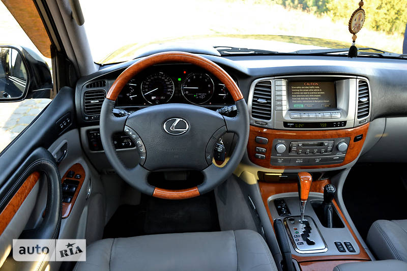 Внедорожник / Кроссовер Lexus LX 2003 в Житомире