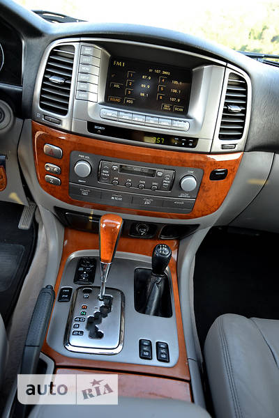 Внедорожник / Кроссовер Lexus LX 2003 в Житомире