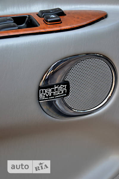 Внедорожник / Кроссовер Lexus LX 2003 в Житомире