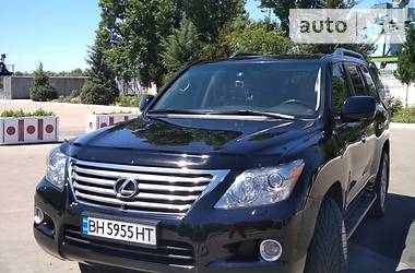 Внедорожник / Кроссовер Lexus LX 2010 в Измаиле