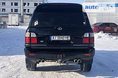 Позашляховик / Кросовер Lexus LX 2000 в Києві