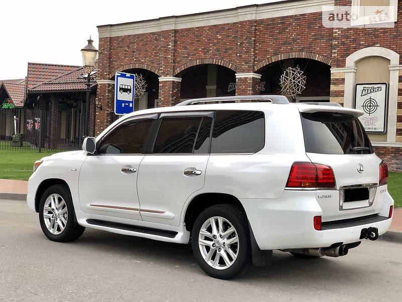 Внедорожник / Кроссовер Lexus LX 2008 в Киеве
