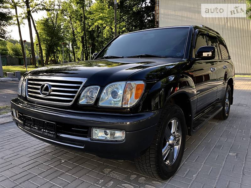 Внедорожник / Кроссовер Lexus LX 2007 в 